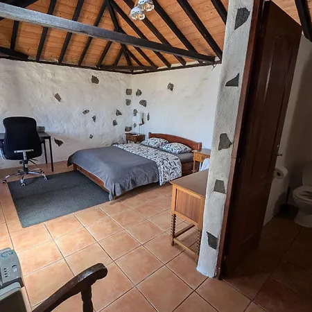 Country Private * El Amparo